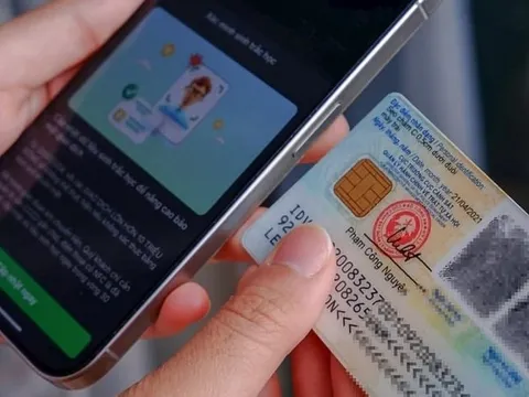 Ai sinh 3 năm này sẽ bị phạt đến 500.000 đồng, tạm dừng toàn bộ giao dịch ngân hàng nếu không làm 1 việc