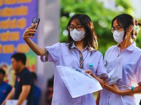 Danh sách ngành học được miễn 100% học phí trong năm 2025