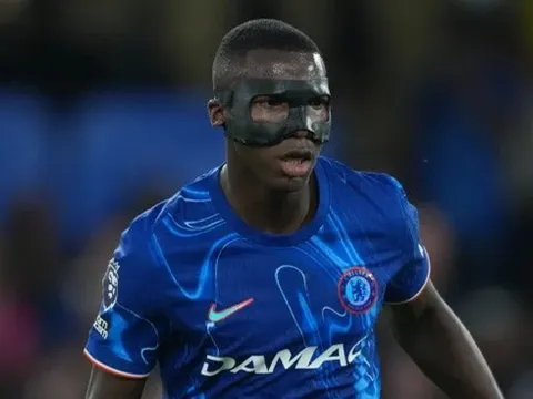 Caicedo đeo mặt nạ, vẫn ra sân ở trận quyết định của Chelsea