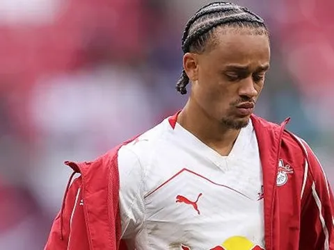 Bayern Munich không còn mặn mà với Xavi Simons