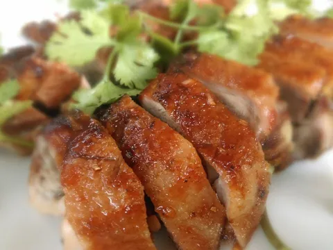 Những người không nên ăn thịt vịt