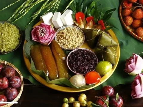 Tết Đoan Ngọ 5/5 Âm: Đặc 5 món ăn này lên bàn thờ Hối Lộ Thần Tài, cuối năm tiền về như nước