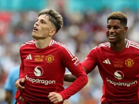 100 triệu bảng cho Garnacho và Rashford, MU quyết đập đi xây lại hàng công