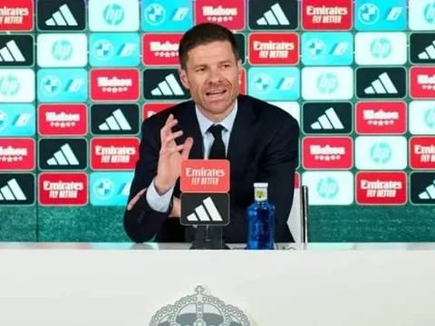 Thấy gì từ buổi họp báo đầu tiên của Xabi Alonso tại Real Madrid?