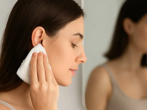 Bộ phận cơ thể dễ bị lãng quên khi vệ sinh: Cảnh báo từ bác sĩ về nguy cơ sức khỏe nghiêm trọng