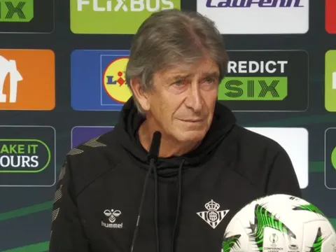Pellegrini bác bỏ nhận định Chelsea vượt trội hơn Betis
