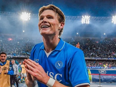 Top 10 chữ ký ấn tượng nhất châu Âu 2024/25: Gọi tên Mbappe - McTominay
