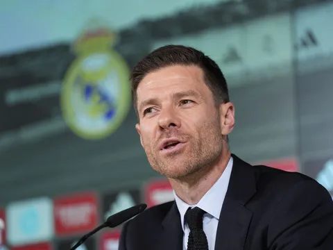 5 bản hợp đồng và chiến dịch chuyển nhượng lớn nhất của Real Madrid 16 năm qua