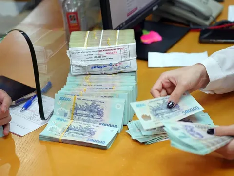 2 khoản tiền cao nhất bắt buộc phải nộp khi làm Sổ đỏ 2025, là khoản nào?