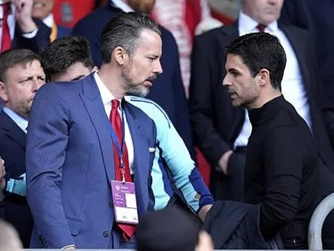 Chốt "bom tấn" tiền đạo, Arteta họp với ban lãnh đạo Arsenal