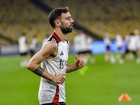 NÓNG! Bruno Fernandes cân nhắc rời Man Utd