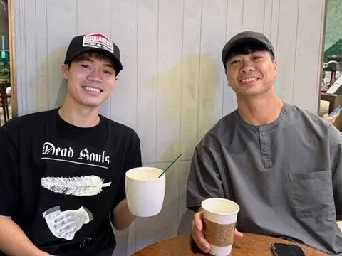 Văn Toàn dính "cú lừa" từ Công Phượng?