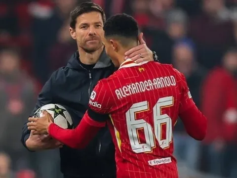 Real đã 'ướm' Trent cho Xabi Alonso như thế nào?