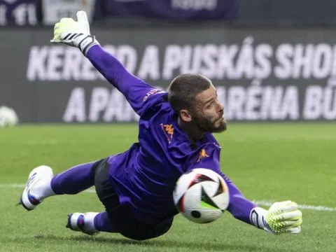 De Gea từ chối AS Monaco