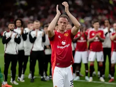 Tạm biệt Jonny Evans! Dòng máu Quỷ cuối cùng của Sir Alex