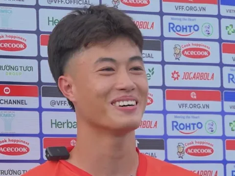 Văn Trường hé lộ những ngày đầu của Bùi Alex tại đội tuyển U22