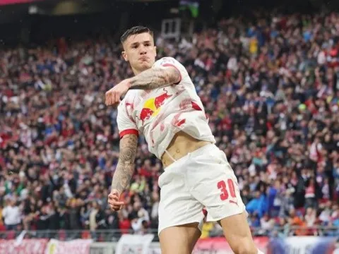 Arsenal đẩy mạnh đàm phán với Benjamin Sesko dù quan tâm Viktor Gyokeres