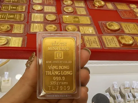 Bảng giá vàng 9999 24K 18K SJC DOJI PNJ hôm nay 31/5/2025