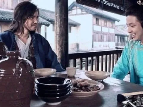 Tổ tiên dạy rõ: "Đến tuổi 49, tránh ngay 4 nơi này nếu không muốn tai họa ập đến"