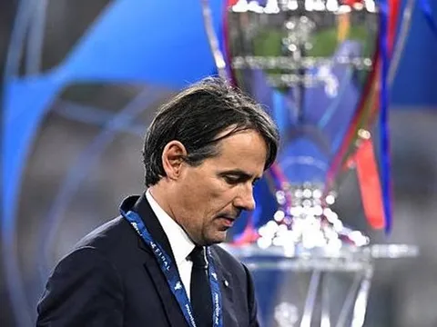 Thua PSG, Simone Inzaghi úp mở về tương lai
