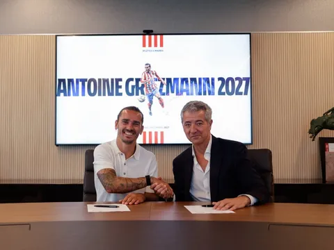CHÍNH THỨC! Antoine Griezmann gia hạn, Atletico Madrid củng cố sức mạnh