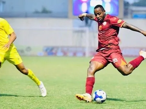Trận cầu sinh tử ở V-League