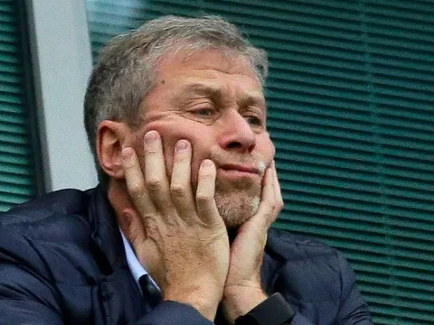 Abramovich đối mặt nguy cơ kiện tụng vì số tiền bán Chelsea