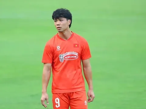 NÓNG: Công Phượng chia tay ĐT Việt Nam