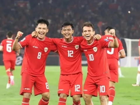 HLV Kluivert bất ngờ loại Asnawi và Arhan trước trận gặp Trung Quốc