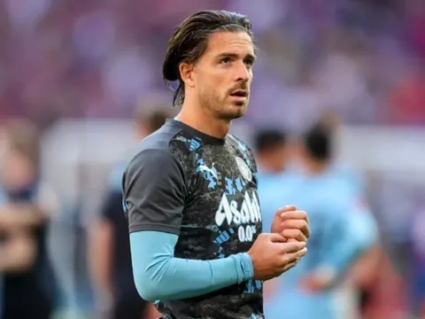 Bị chê bai, Jack Grealish đáp trả gay gắt trên mạng xã hội