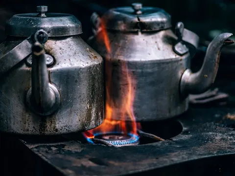 Nghèo cũng đừng giữ 4 thứ này: Để lâu mất lộc, con cháu lao đao