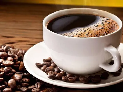 4 khung giờ uống cà phê chỉ có lợi không lo hại