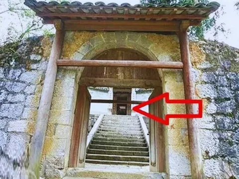 Tổ Tiên nhắc nhở: 'Xây nhà hai cửa, cả người lẫn của đều lao đao', nhà 2 cửa là nhà gì?
