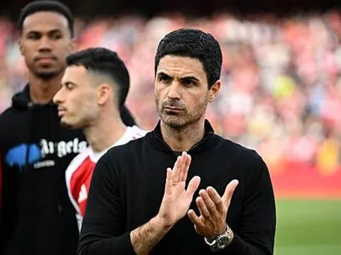 Sự sa sút của Arsenal bắt nguồn từ những vấn đề cụ thể