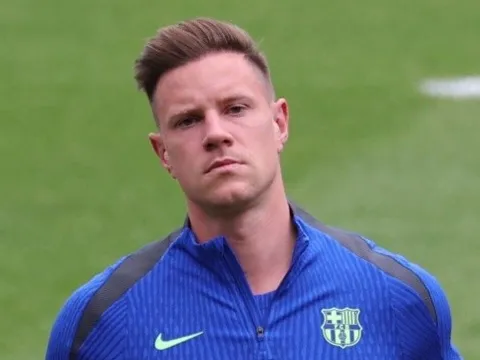 Xung đột với Flick, Ter Stegen đối mặt nguy cơ bị loại