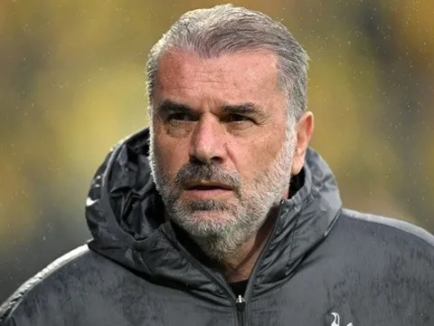 Roy Keane dự đoán về tương lai HLV Pogtecoglou