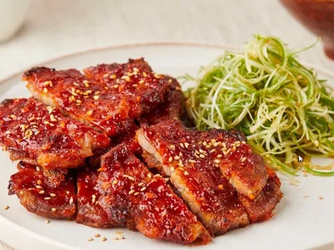 Cách làm thịt áp chảo giòn tan tại nhà như nhà hàng 5 sao nấu