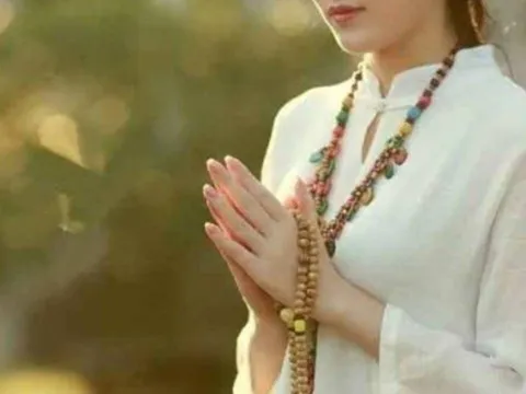 Chỉ cần có 2 đặc điểm này, cả đời an nhàn, hậu vận giàu sang không lo tiền bạc