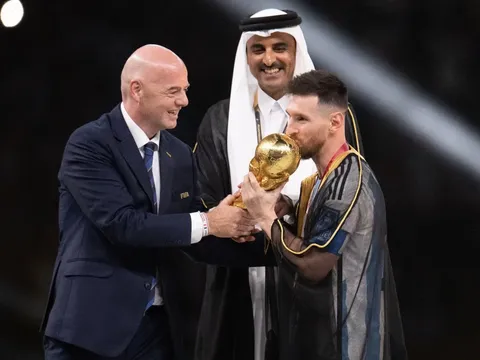 Gianni Infantino: Con người thật của vị vua bóng đá ?