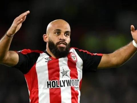 Tottenham áp sát, Man United vẫn lạc quan về Mbeumo