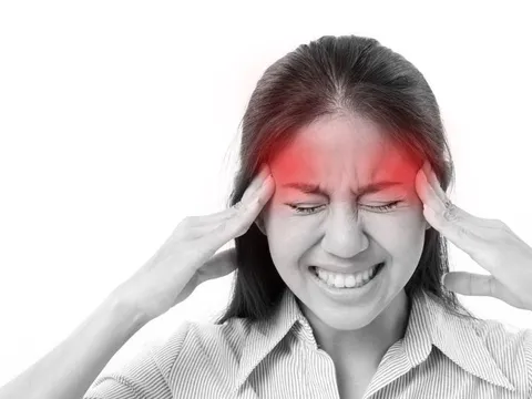 8 dấu hiệu cảnh báo u não sớm: Có 1 cũng nên cẩn trọng