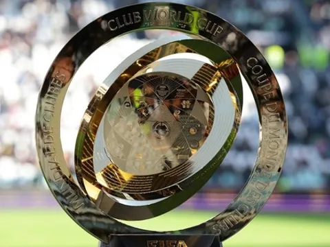Auckland City đá với Bayern, cầu thủ phải xin nghỉ phép