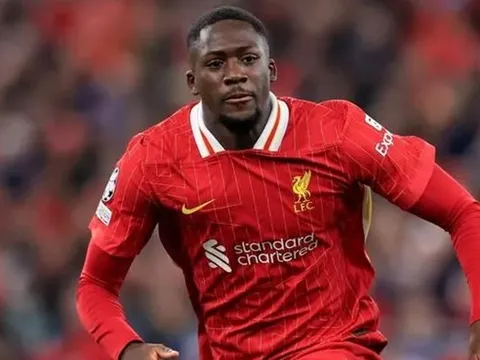 Vết xe đổ Alexander-Arnold và chiến lược "hút máu" của Real Madrid