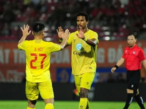 A Mít chính thức chia tay Đông Á Thanh Hóa