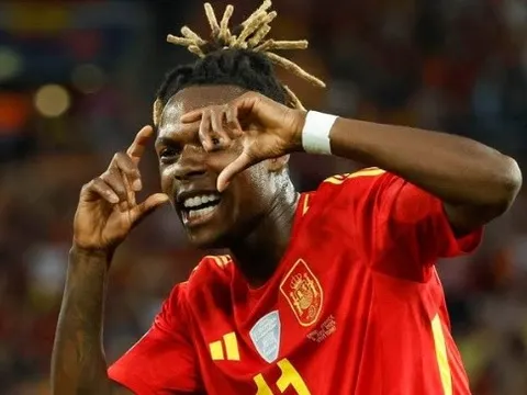 Mua Garcia, chuẩn bị chiêu mộ Williams: Barca bán ai để cân bằng tài chính?