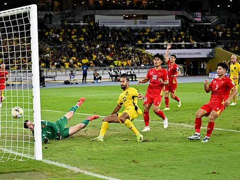 Khi Malaysia lo sợ chính chiến lược vừa giúp họ chiến thắng