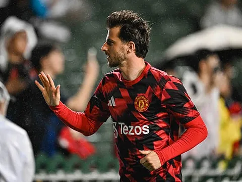 MU sẵn sàng chia tay, Unai Emery thúc đẩy thương vụ Mason Mount