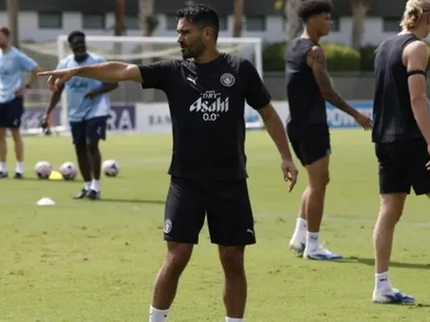 Gundogan đồng ý với Galatasaray, chờ quyết định từ Man City
