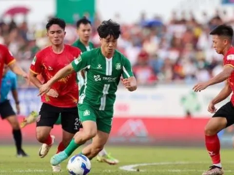 Công Phượng lặng lẽ kiến tạo, Bình Phước giành vé play-off thăng hạng V.League