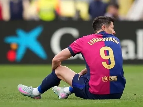 Giải pháp kép của Barcelona cho bài toán Lewandowski